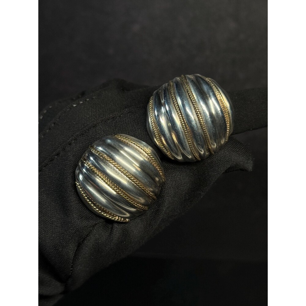Taxco LATON Sterling Silver Two Tone Ribbed Clip On Earrings Mexico TD-22